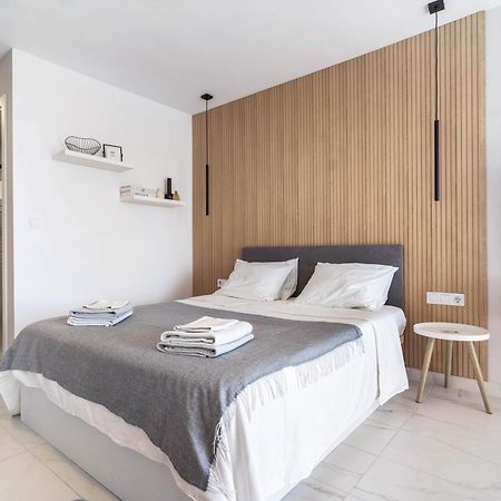 Modern Studio Apartment With Sea Views 5 Min From The Beach Sitio de Calahonda Exterior photo